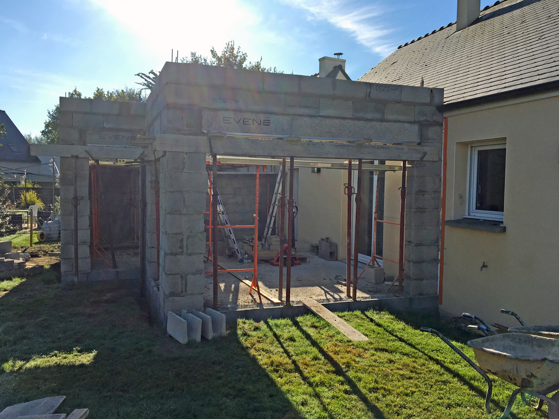 travaux extension maison saint nazaire 44260