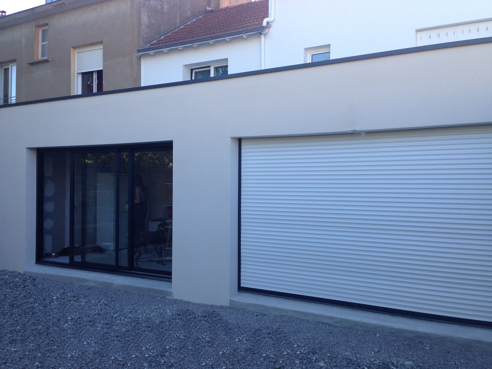 Une extension du salon en parpaing à Nantes (44300)