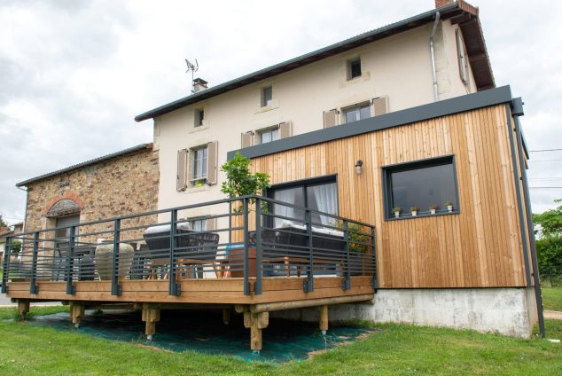 Une extension moderne en bois à Limoges