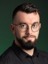 Kévin Aubaux, dirigeant de l'agence Cybel Extension St-Malo Dinard