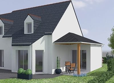 Une terrasse couverte suit l'extension de maison