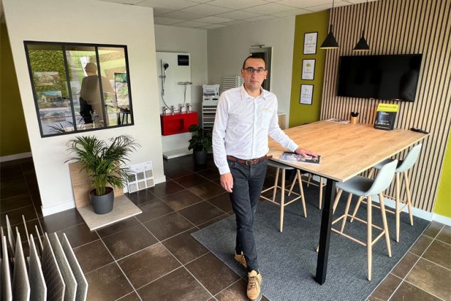 Fabien Rêteux dans son agence Cybel Extension Nantes Ouest