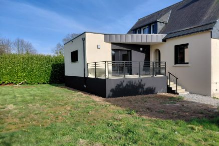 Extension de maison à toit plat à PLOULEC’H