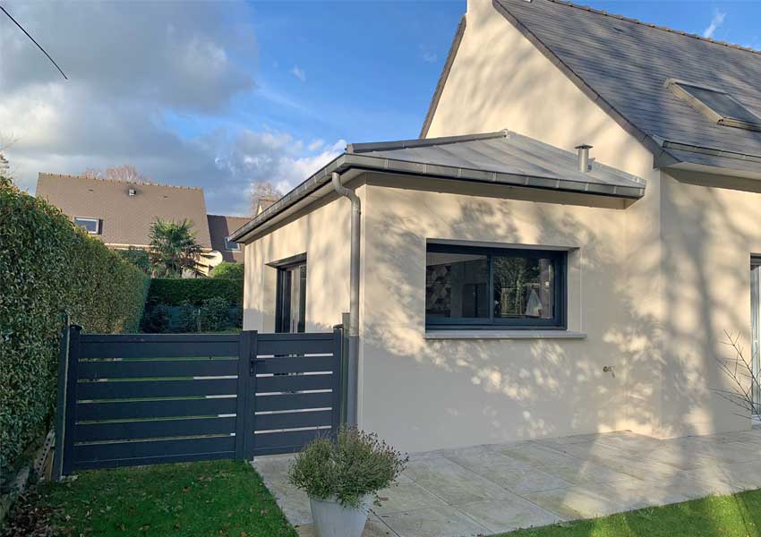 Une extension rectangulaire de 20m² à Chavagne