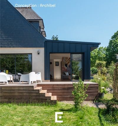 Un accès direct de l'extension vers la terrasse.