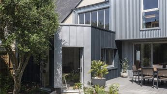 Un nouveau volume sur la façade sud de l'habitation
