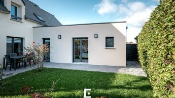 Extension de maison à toit plat à Guidel