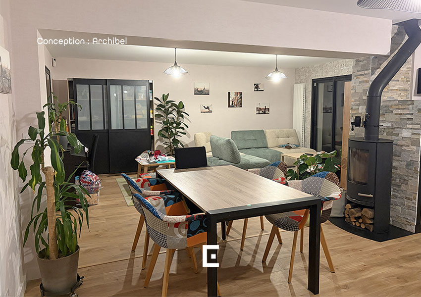 Un coin séjour et un coin salle à manger dans les nouveaux mètres carrés