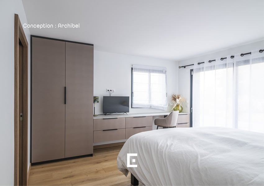 La suite parentale au rdc de l'extension à Baguer Pican.