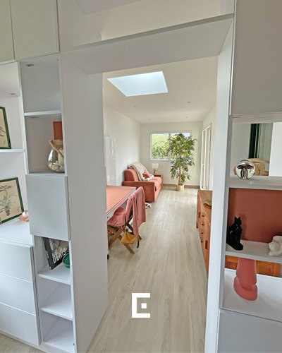 Le coin bureau dans l'agrandissement de 18 m²